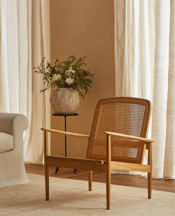 Rattan accent chair